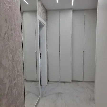 Apartment Azure 4 Tirana