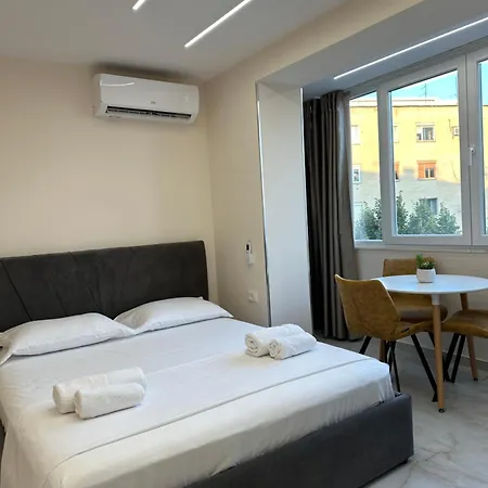 Azure 4 Apartment